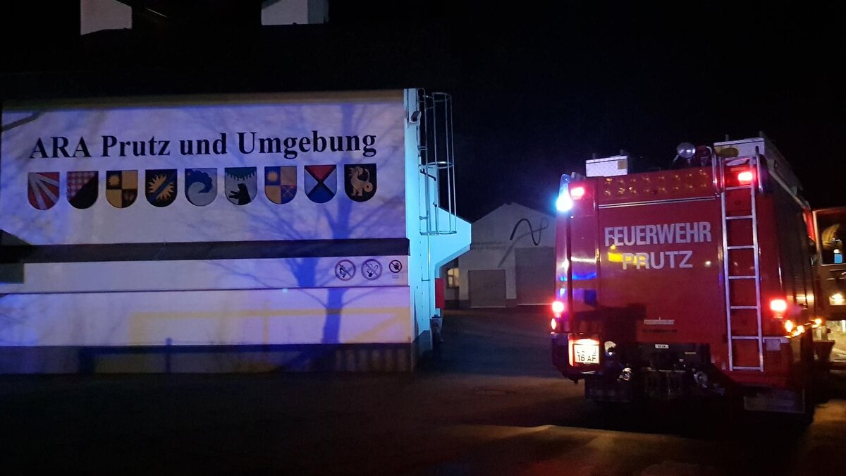Vermeintlicher Brand im Klärwerk Prutz/Faggen