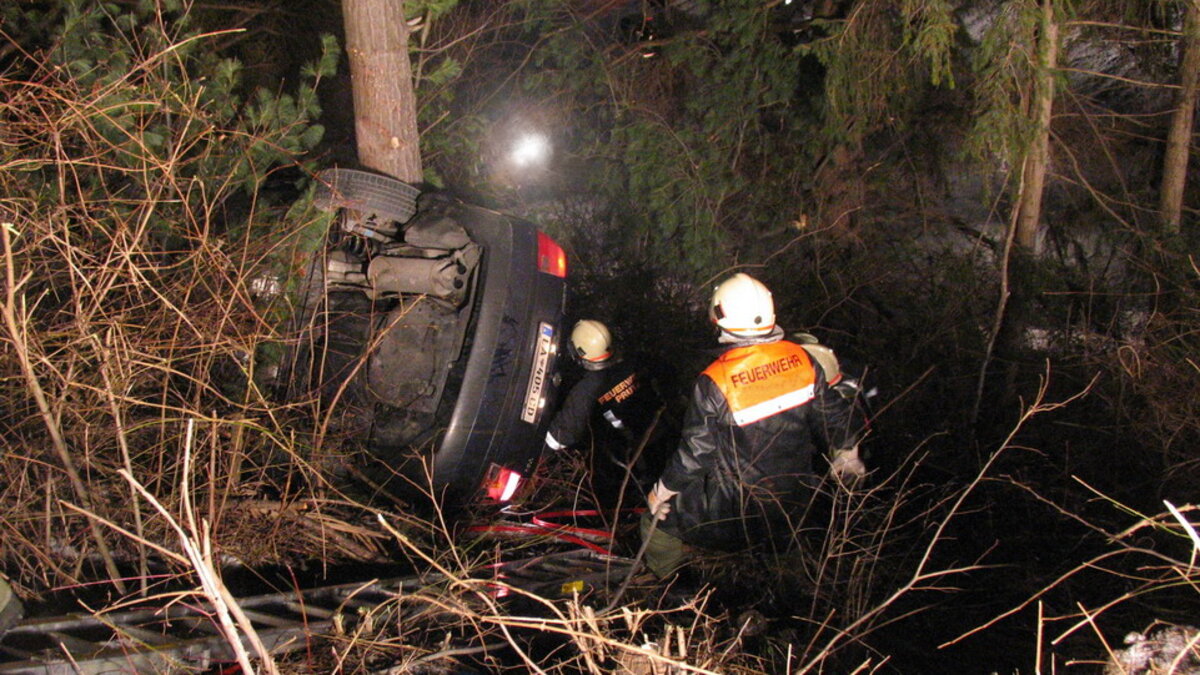 Verkehrsunfall auf der L19 Serfauser Straße