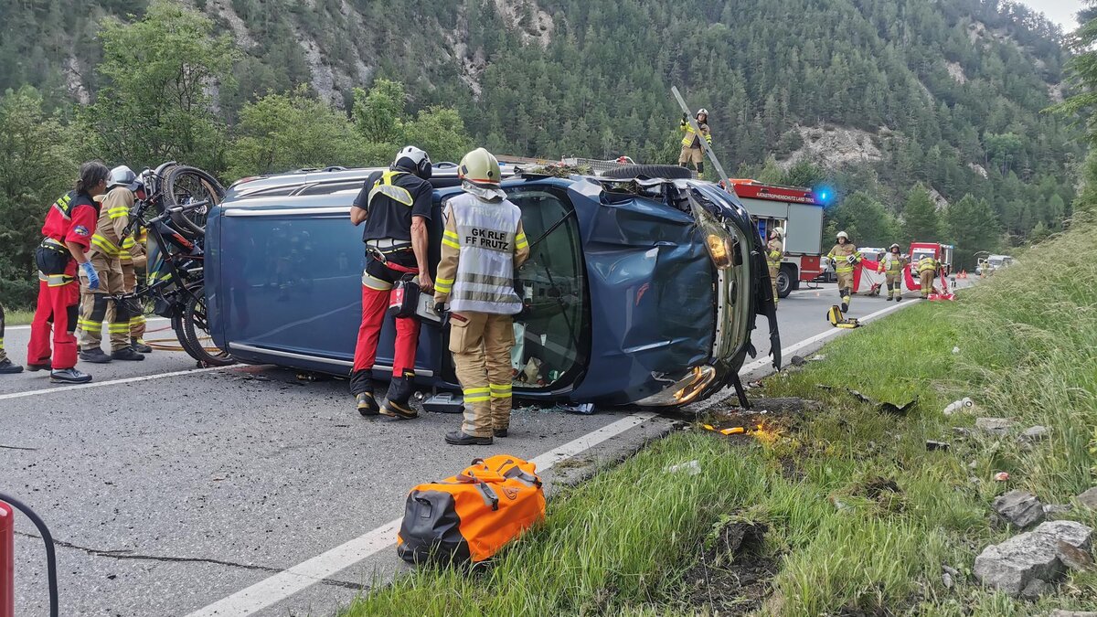 Schwerer Verkehrsunfall auf der B180 Reschenstraße