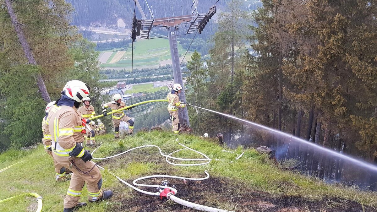 Waldbrand in Fendels