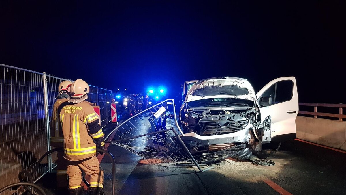 Verkehrsunfall auf der B 180 bei Prutz