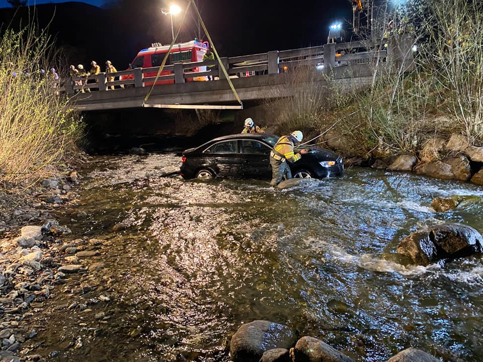 Fahrzeug in Faggenbach gestürzt