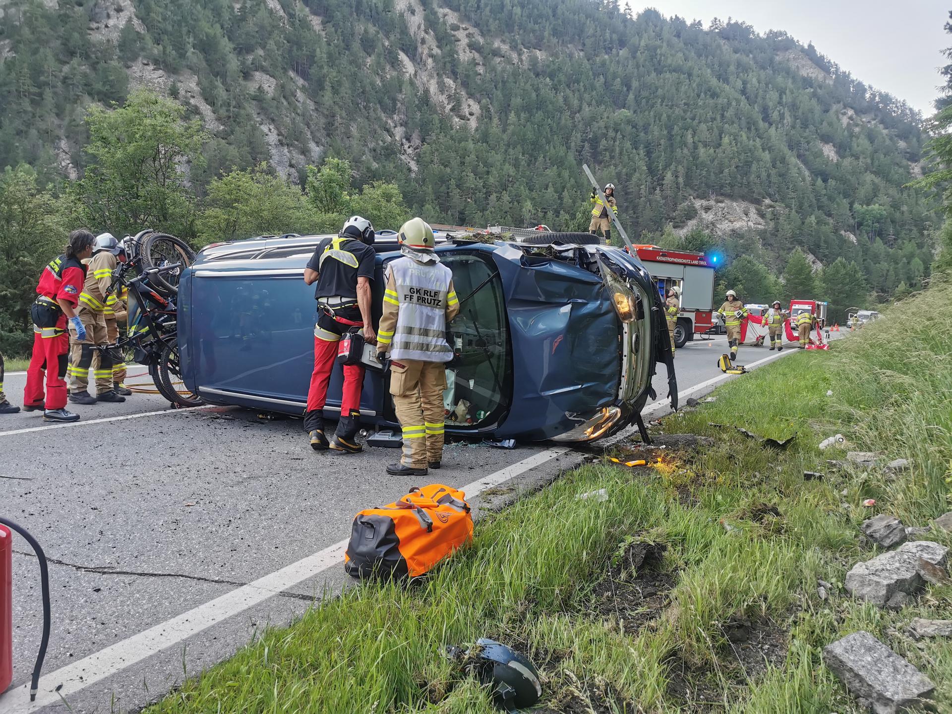 Schwerer Verkehrsunfall auf der B180 Reschenstraße